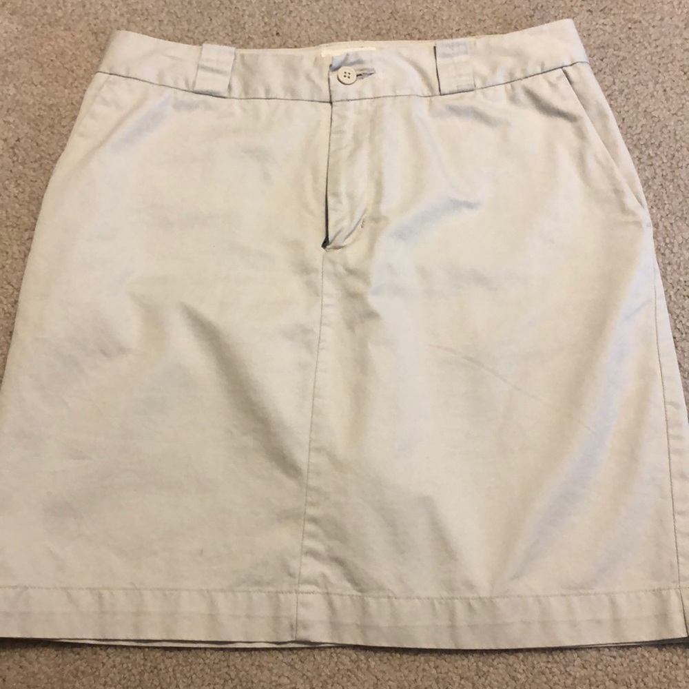 Gap khaki skirt